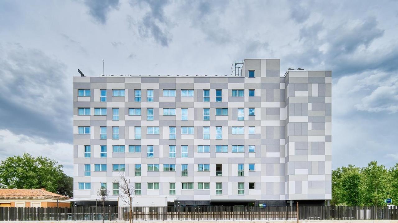 Holiday Inn Express - Madrid - Airport By Ihg Eksteriør billede